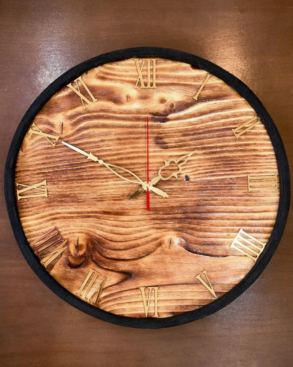 ساعت دیواری چوب فنلاندی
