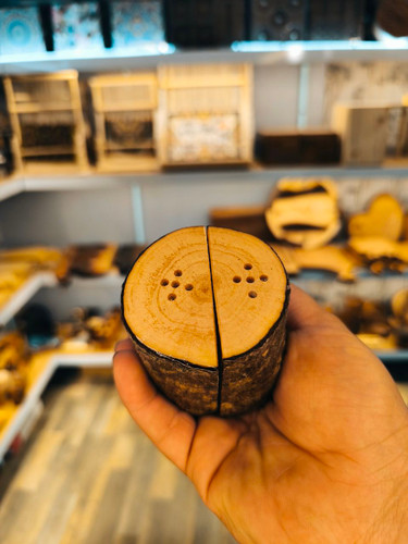 نمکپاش چوبی