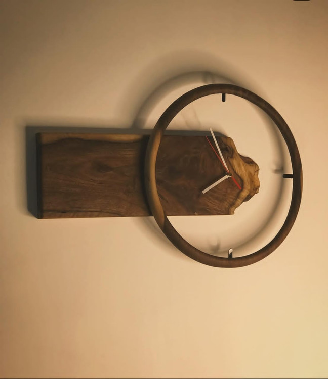 ساعت دیواری تمام گردوپینترستی